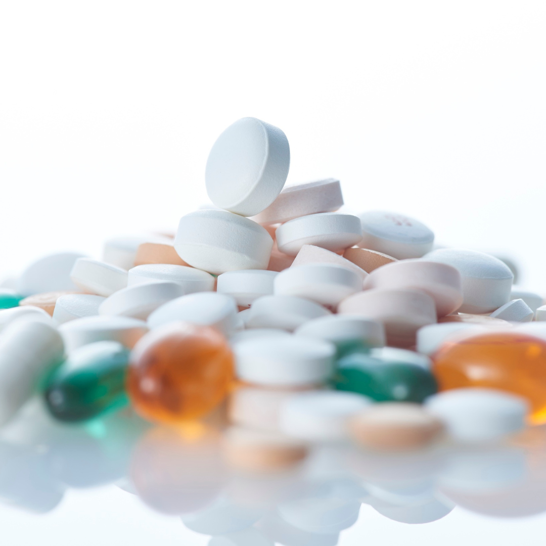 Medicamentos psiquiátricos: efeitos colaterais comuns e como manejá-los com segurança